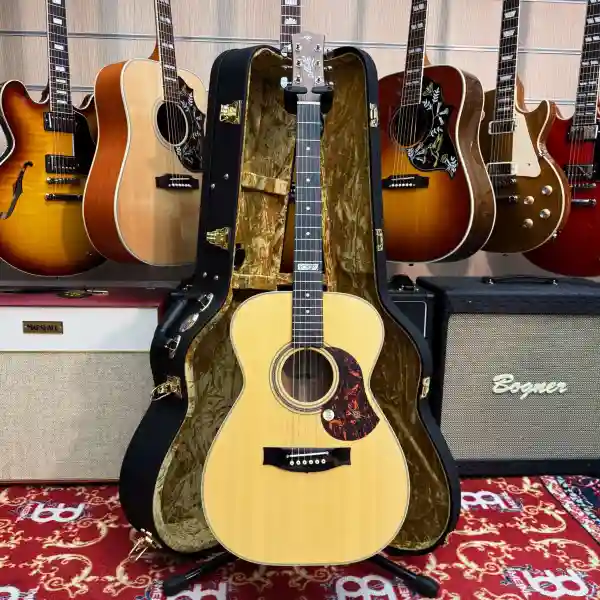 Maton EBG808TE Tommy Emmanuel Signature