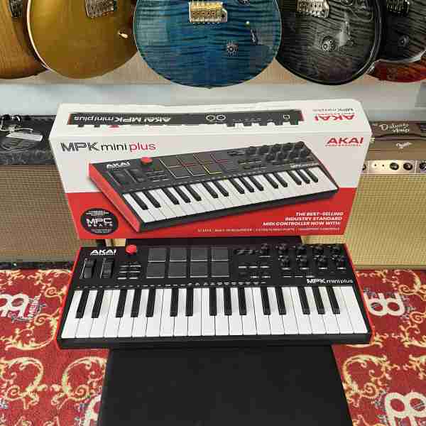 AKAI Professional MPK mini Plus - Tastiera MIDI USB